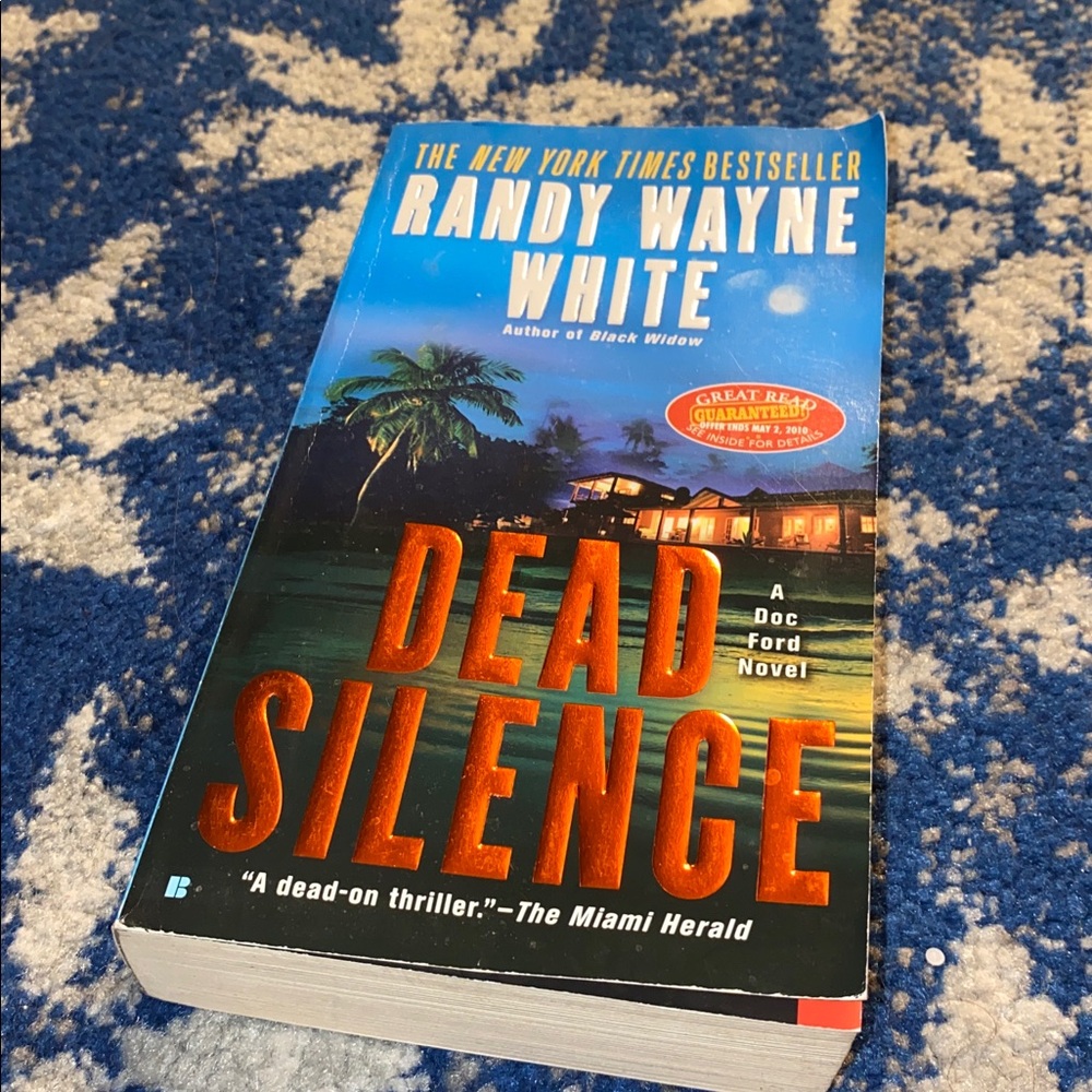 Dead Silence by Randy Wayne White Paperback - Picture 2 of 4
